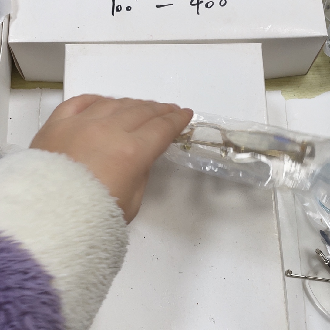 027号 150度。      