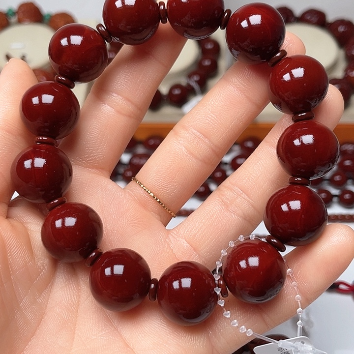 橄榄核手串老***爷玉化光珠