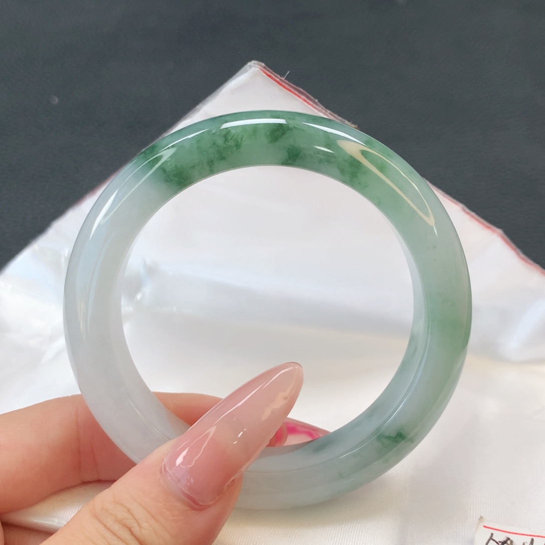 翡翠手镯未镶嵌翡翠手镯54