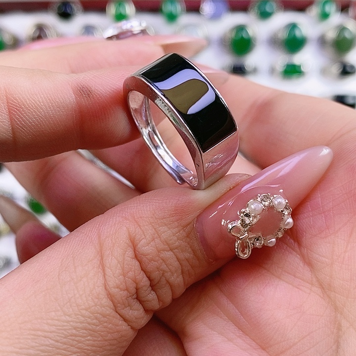 银S925镶嵌戒指和田玉