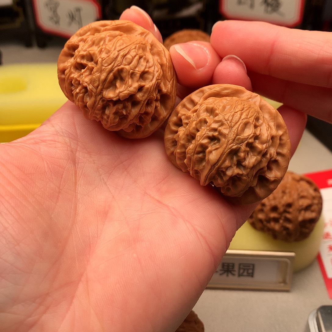 文玩核桃吊坠40尺宫灯561号