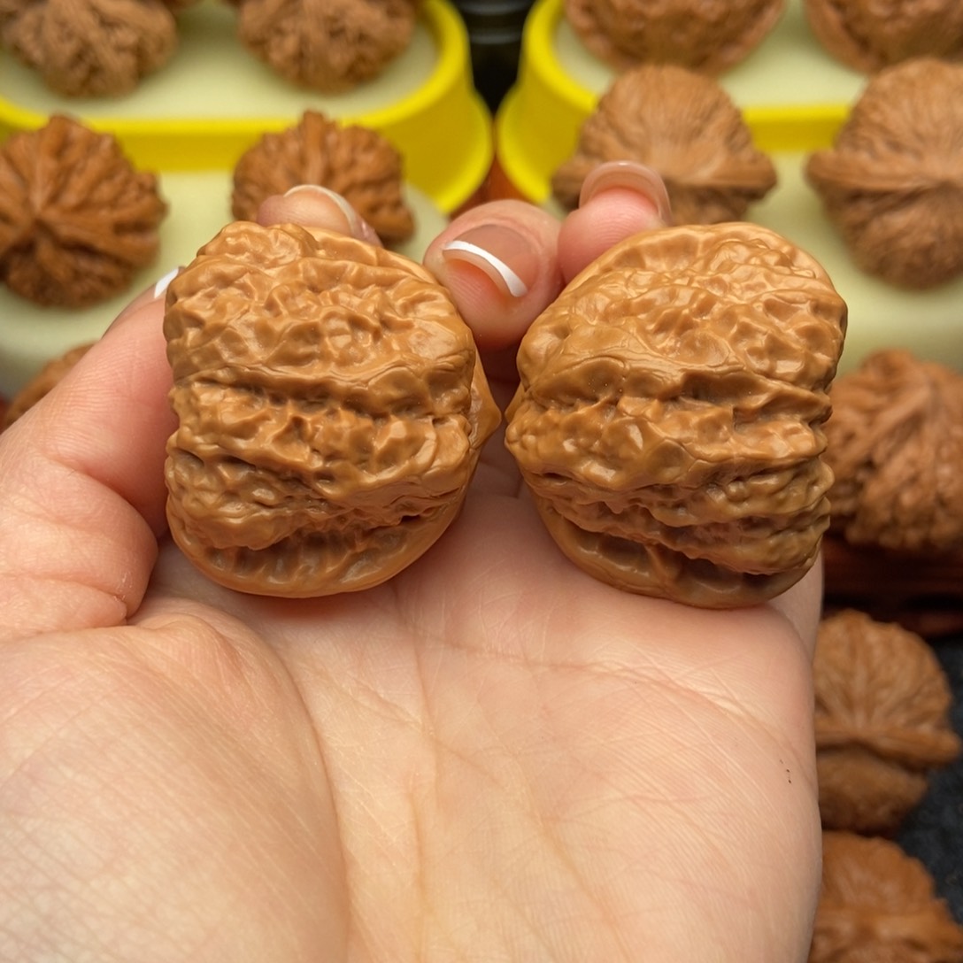 文玩核桃吊坠39蛤蟆头