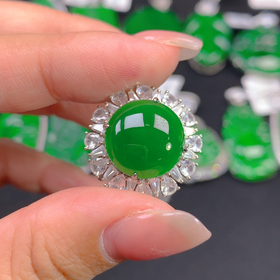 翡翠颈饰银S925镶嵌111111111