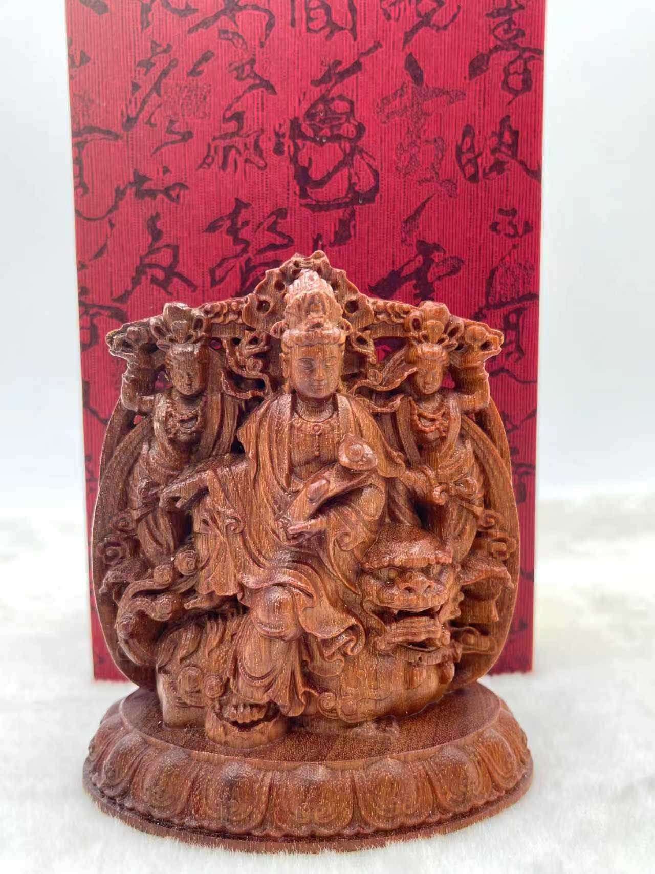 增香沉香木       灵檀观音圣像