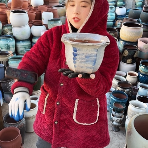 口21高15瑕疵盆子 