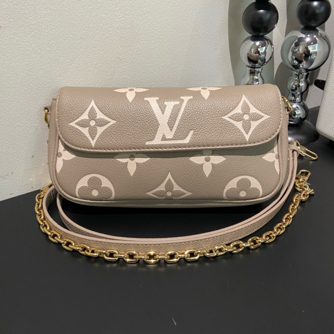 99新 LouisVuitton/路易威登 大象灰ivy单肩斜挎包