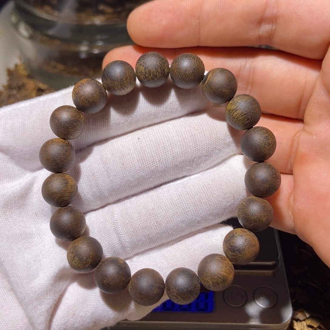 X***_沉香碎屑沉香1.0单圈奇楠沉香