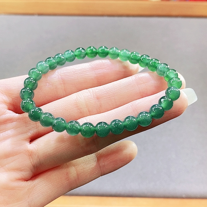 翡翠未镶嵌手镯（圆镯）