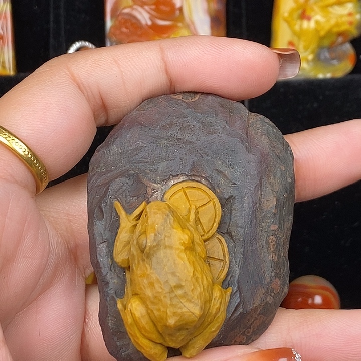 （***）玛瑙/玉髓未镶嵌天然玛瑙战国红