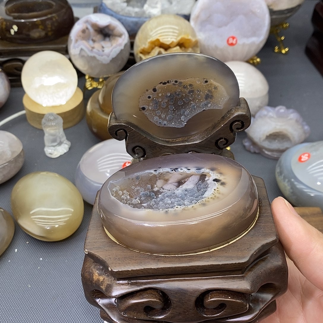 未镶嵌紫晶摆件聚宝盆