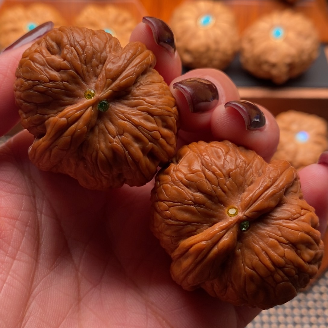 文玩核桃把件D**n元宝