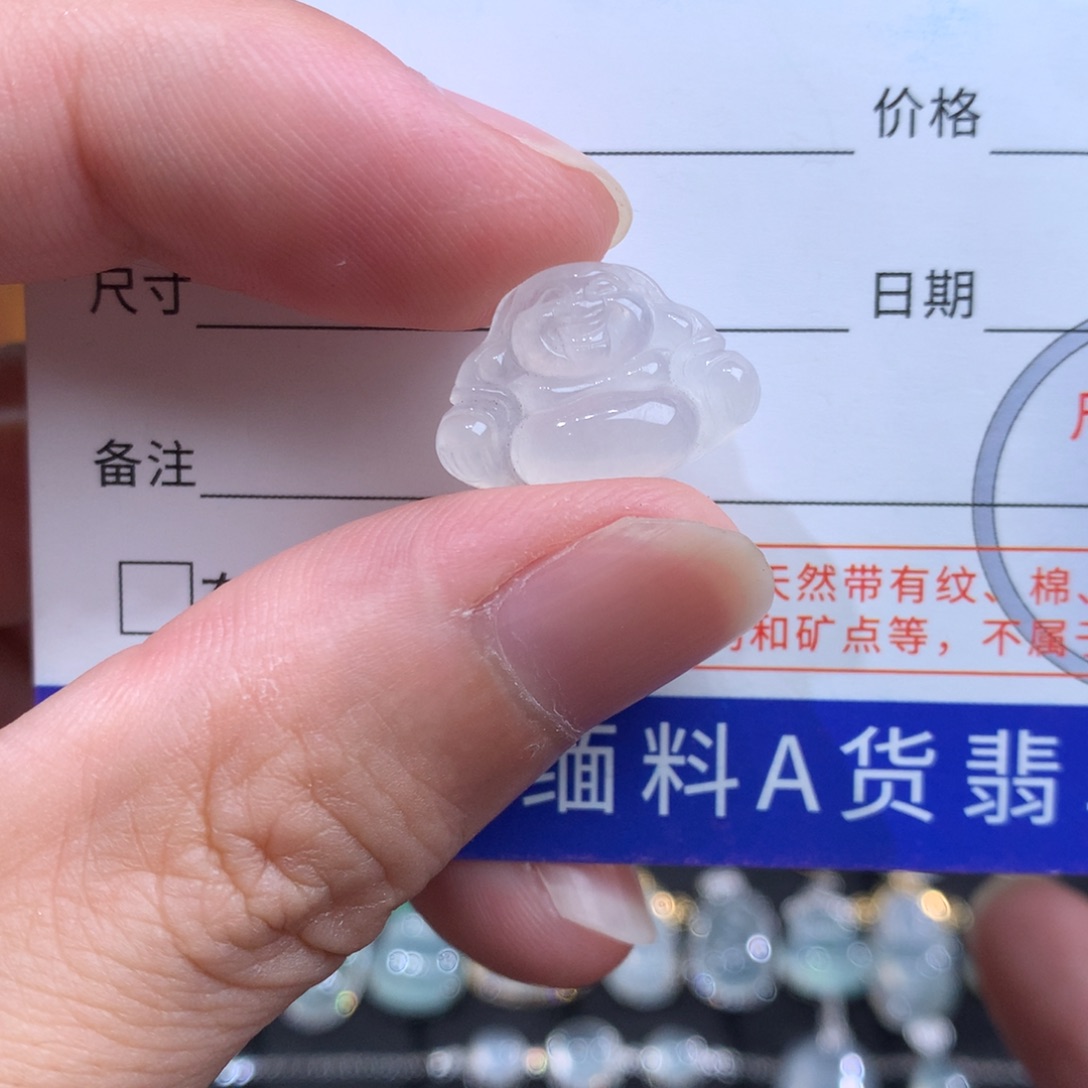 颈饰未镶嵌翡翠佛公