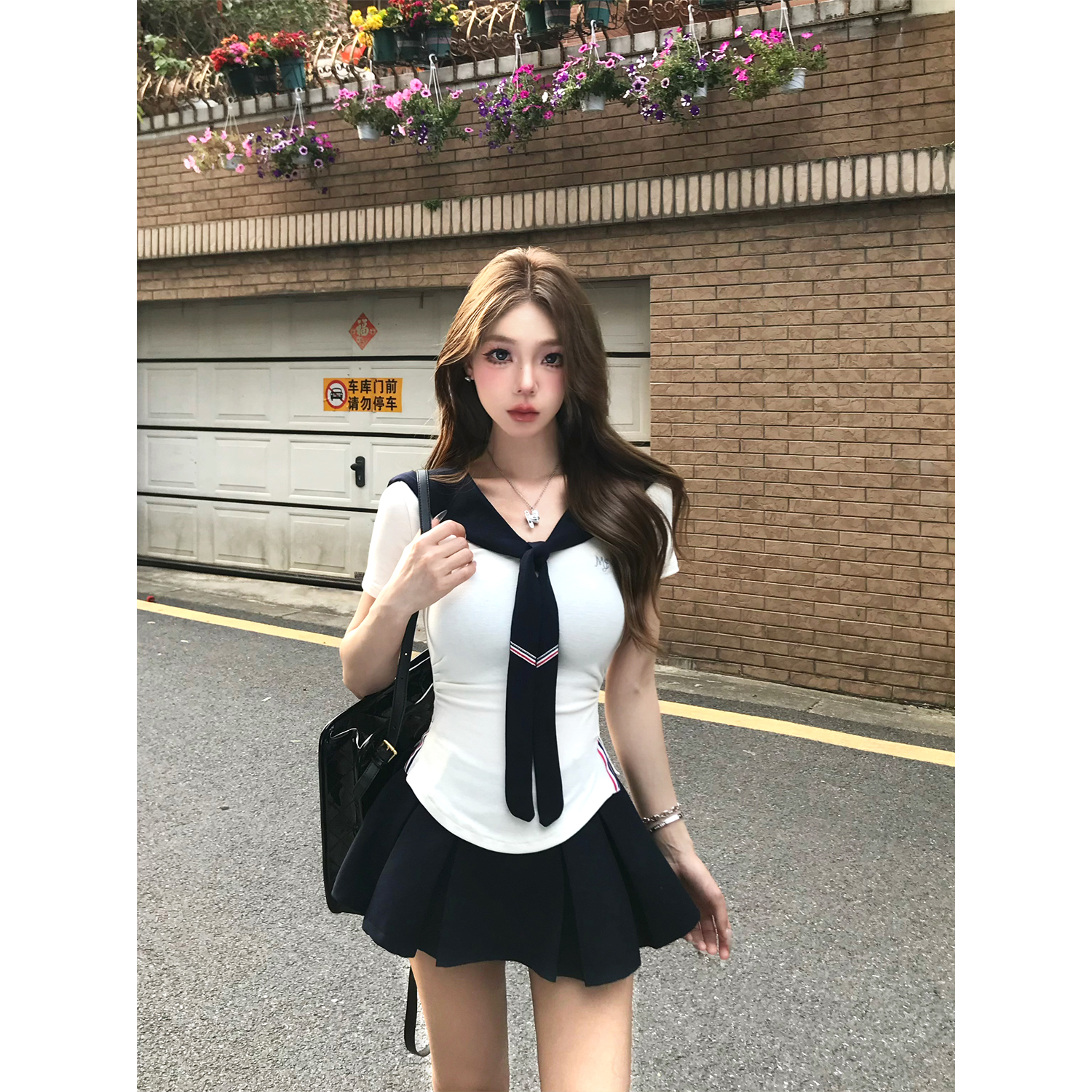 Mejiu蜜九【冰川蓝调】辣妹修身t恤短袖女装ins风原创设计感女上衣