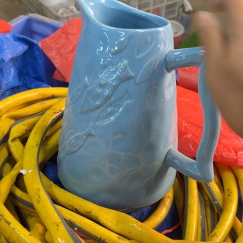 瓶瑕疵。。。。。。。。。。。。。。。。