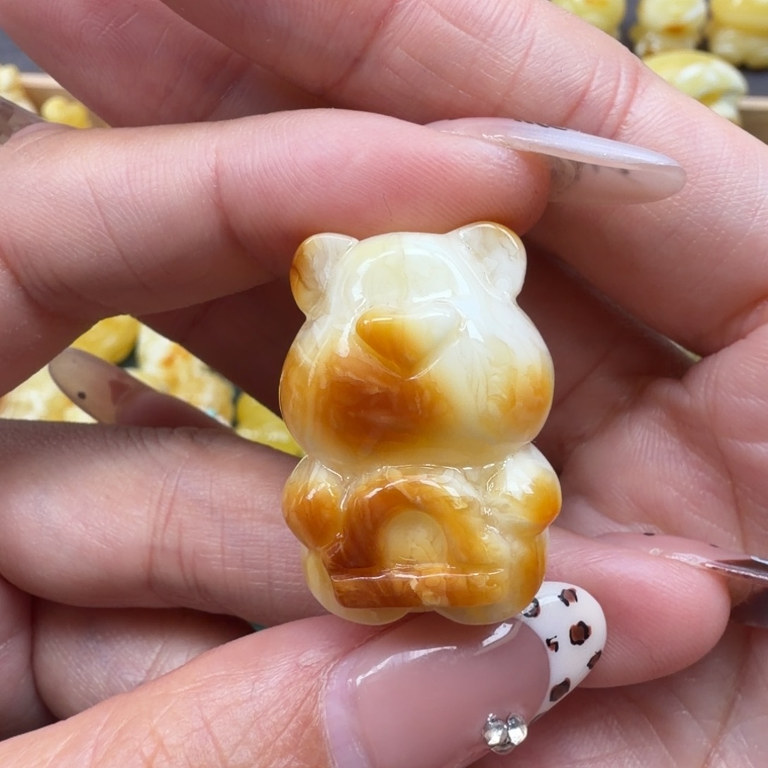 琥珀未镶嵌裸石天秤座