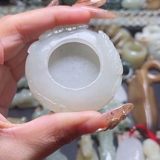 【闪购商品】和田玉吊坠(不含链)未镶嵌