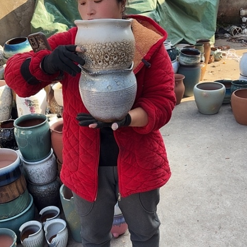 口19高19瑕疵盆子 