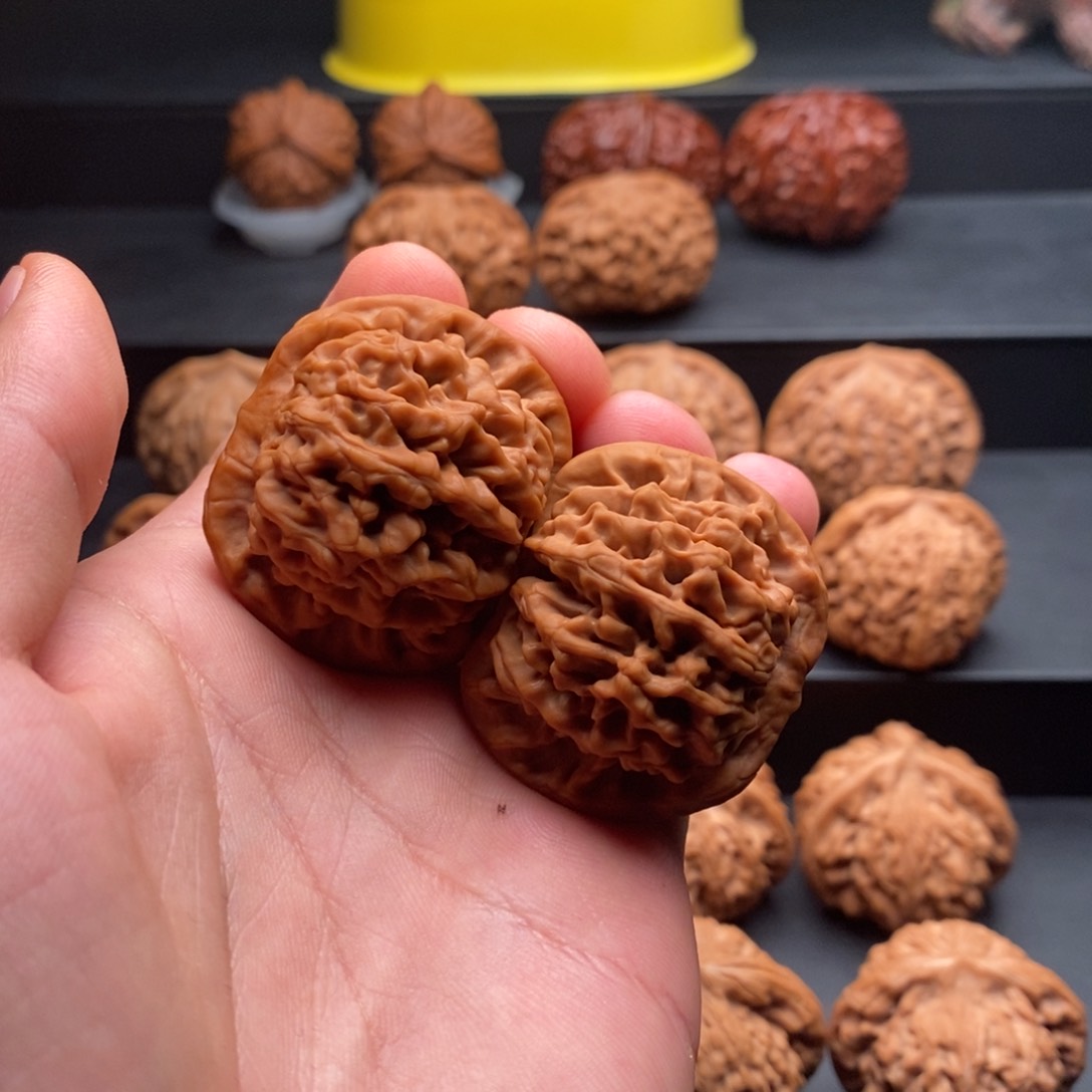 把件文玩核桃H*L秦闷39