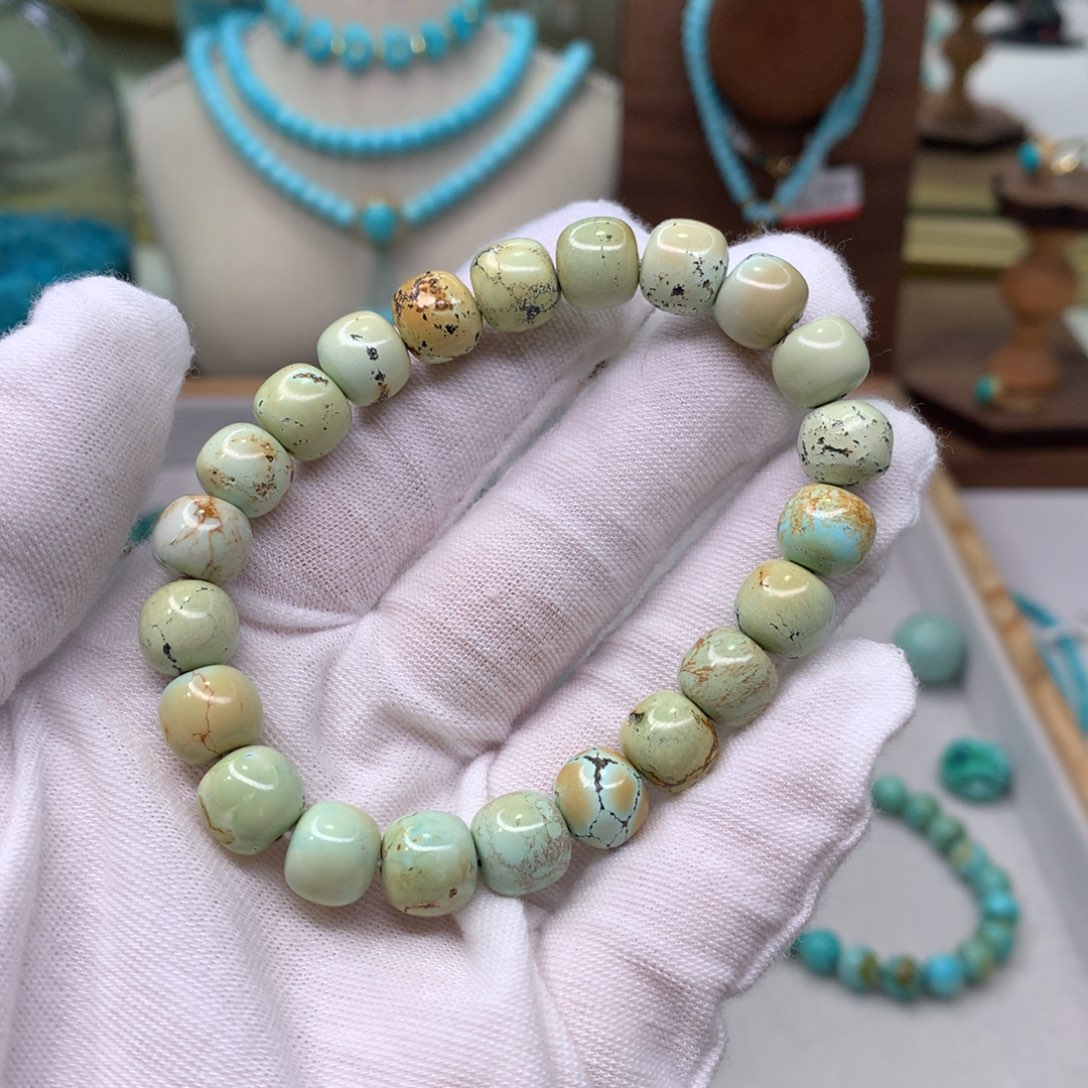 绿松石配饰未镶嵌