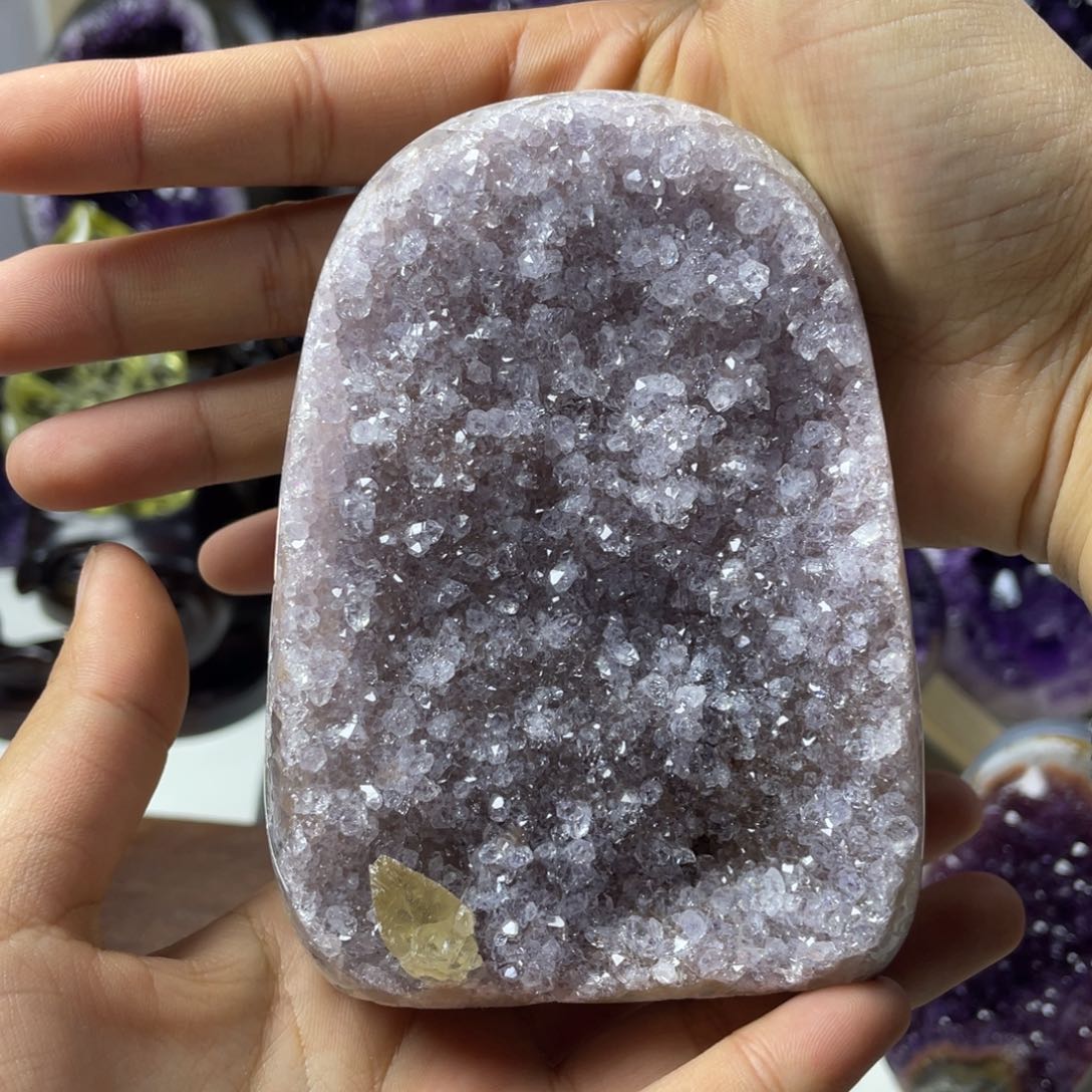 紫晶大型摆件（非配饰）未镶嵌