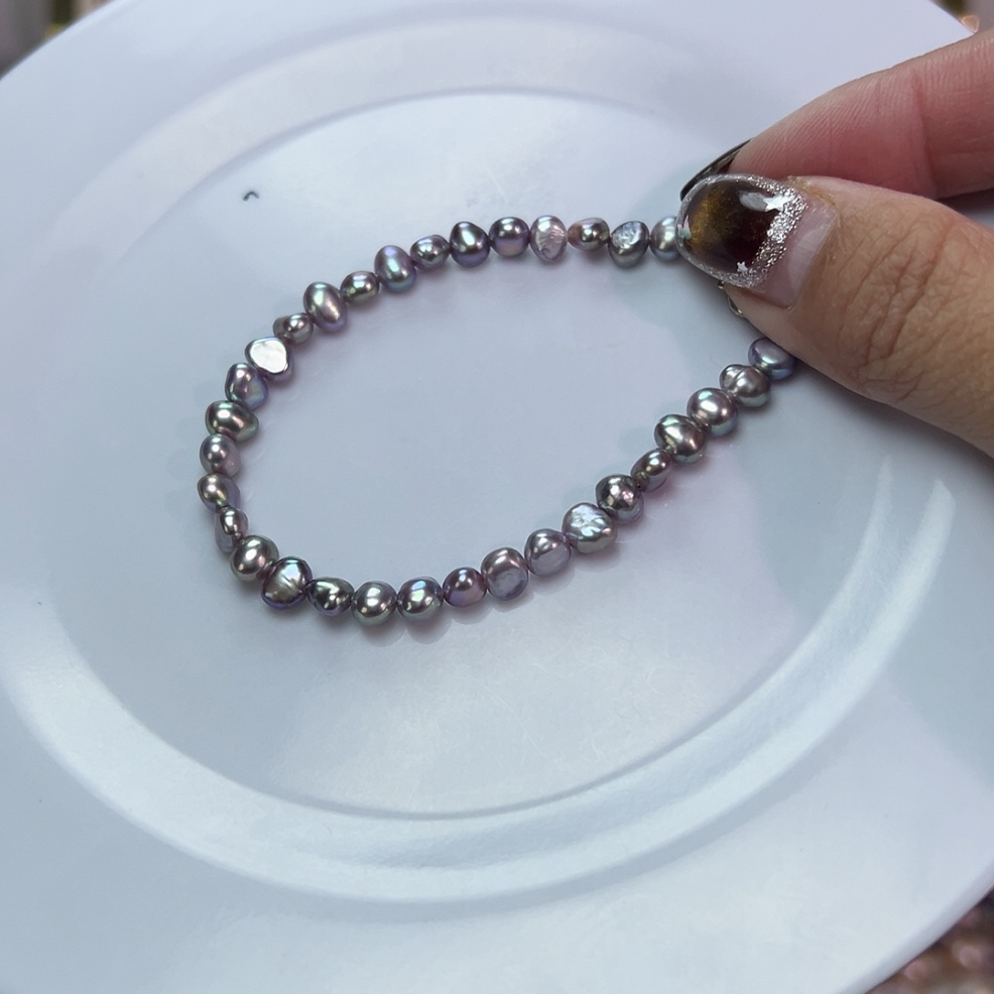 钛钢淡水珍珠手绳
