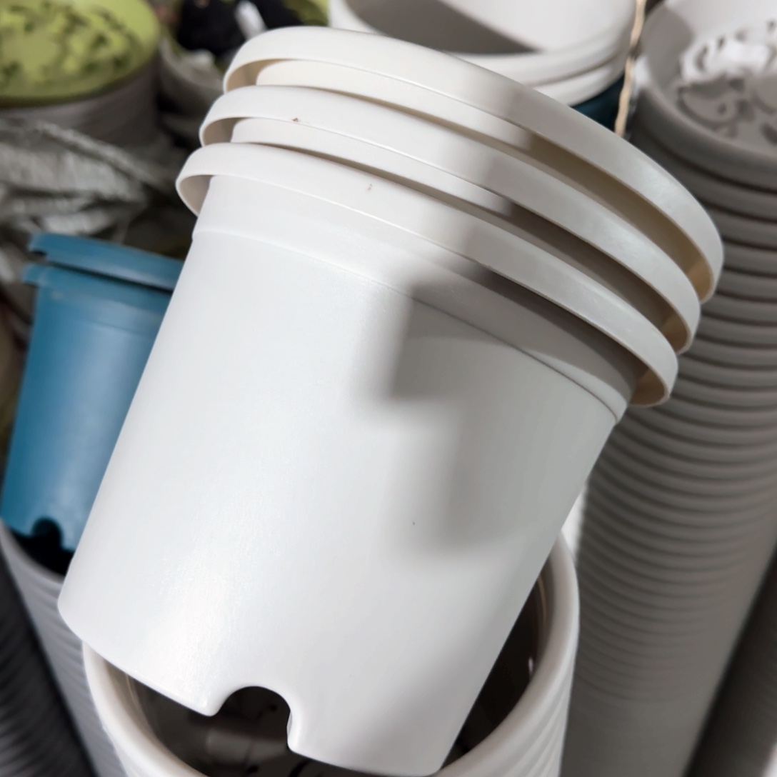 树脂四季盆2#无拖灰白微瑕13