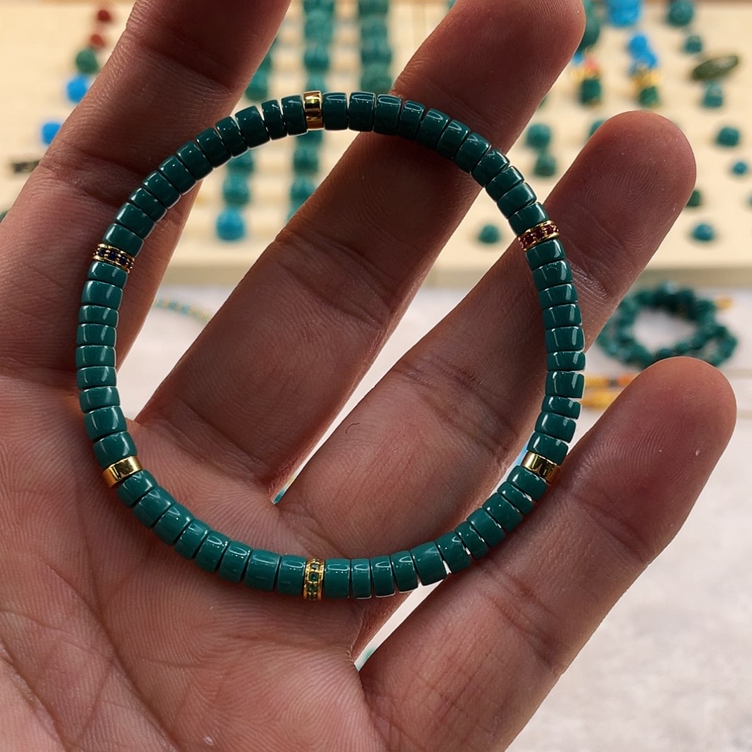 绿松石未镶嵌耳饰