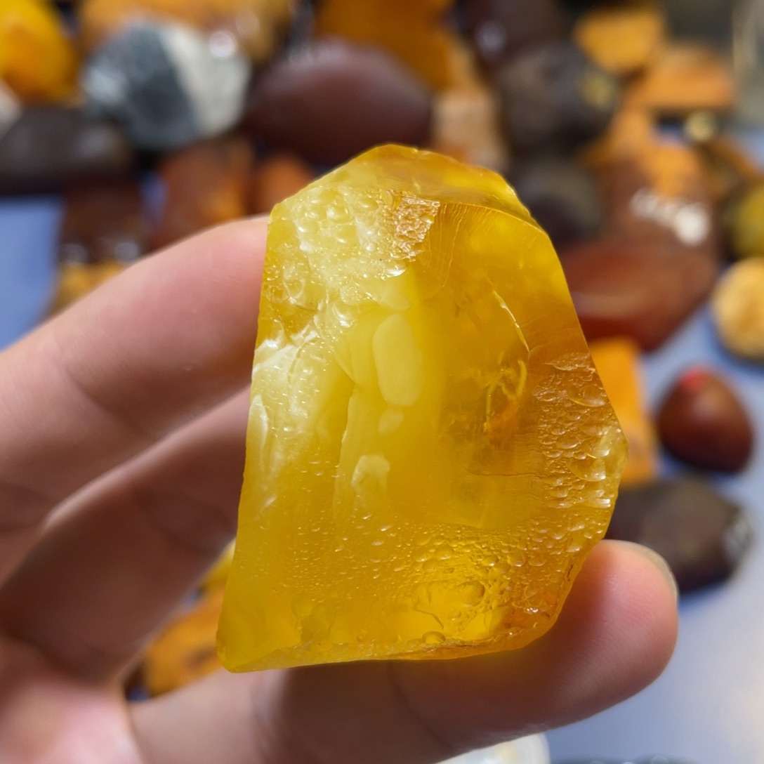 定制琥珀未镶嵌原矿