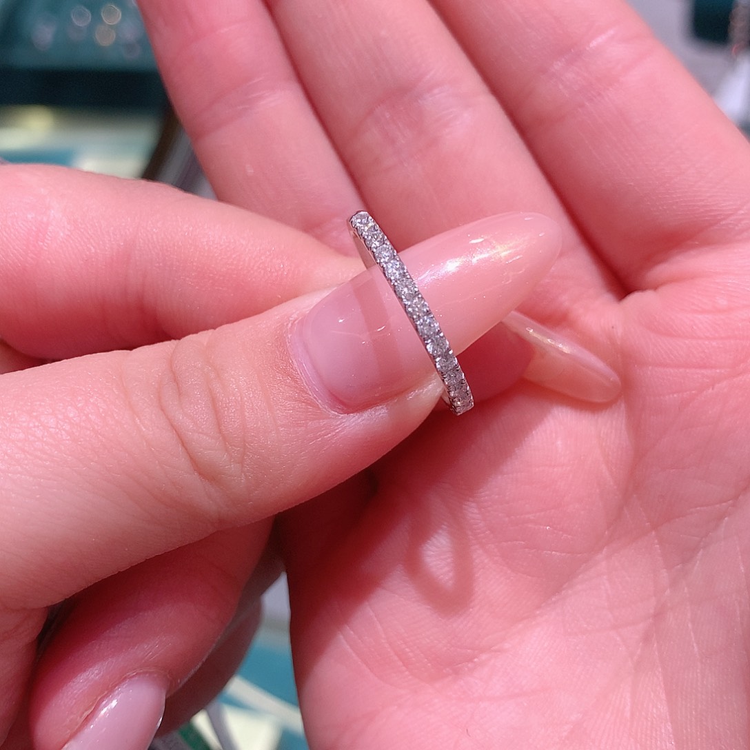 实验室培育钻石18K金镶嵌豆***吃16