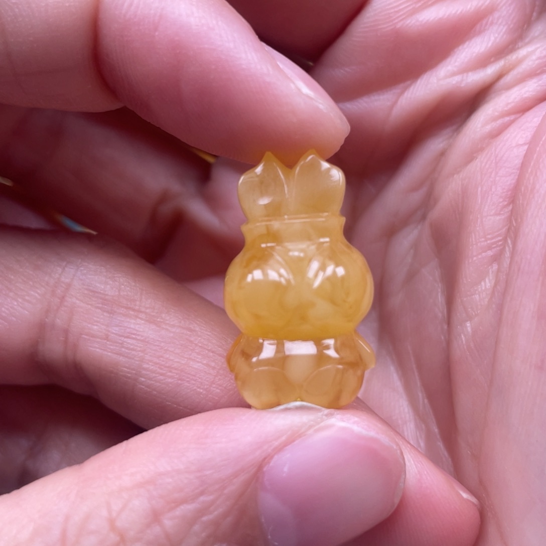 未镶嵌琥珀裸石蜜蜡