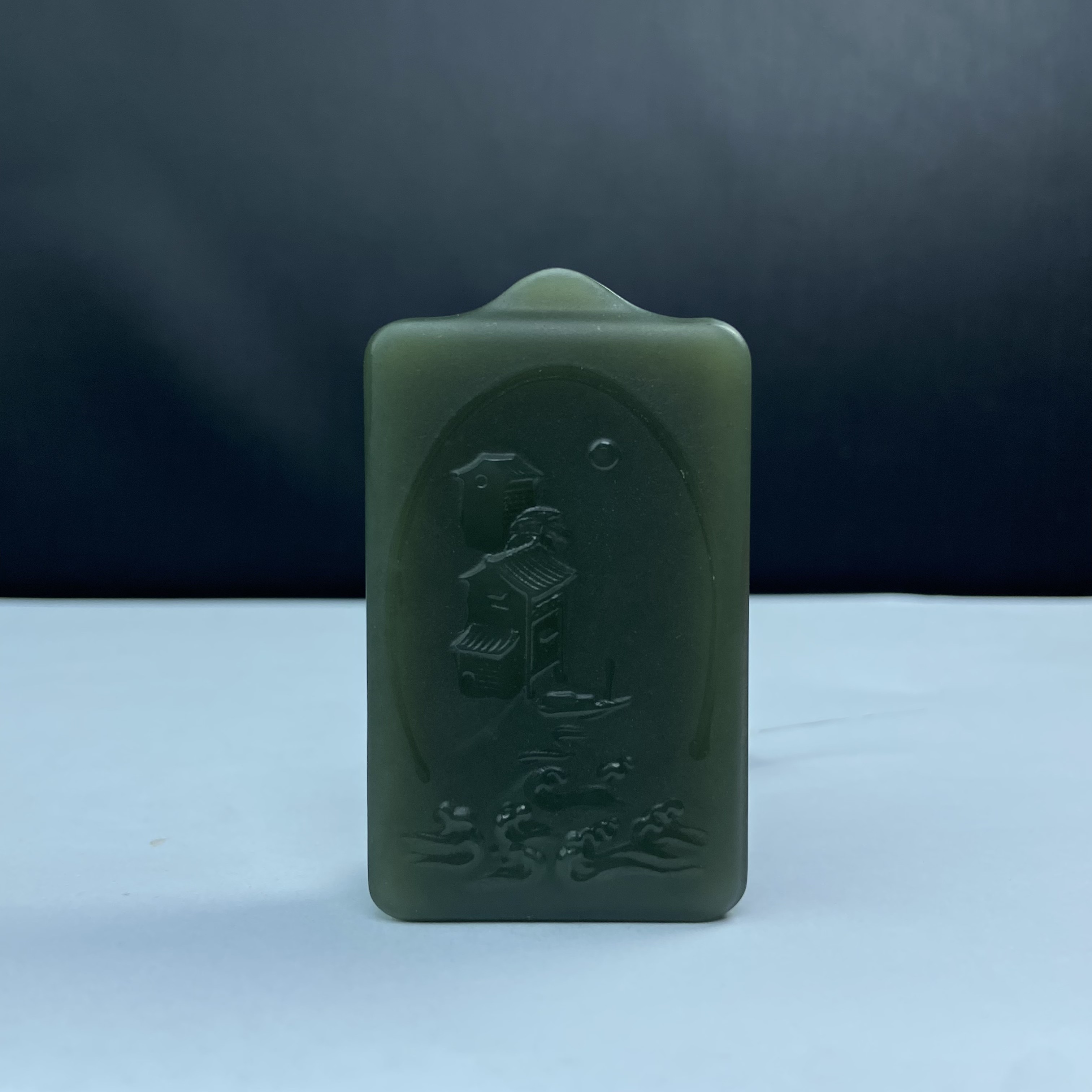 QK3008L 和田玉 明月独吟青玉牌