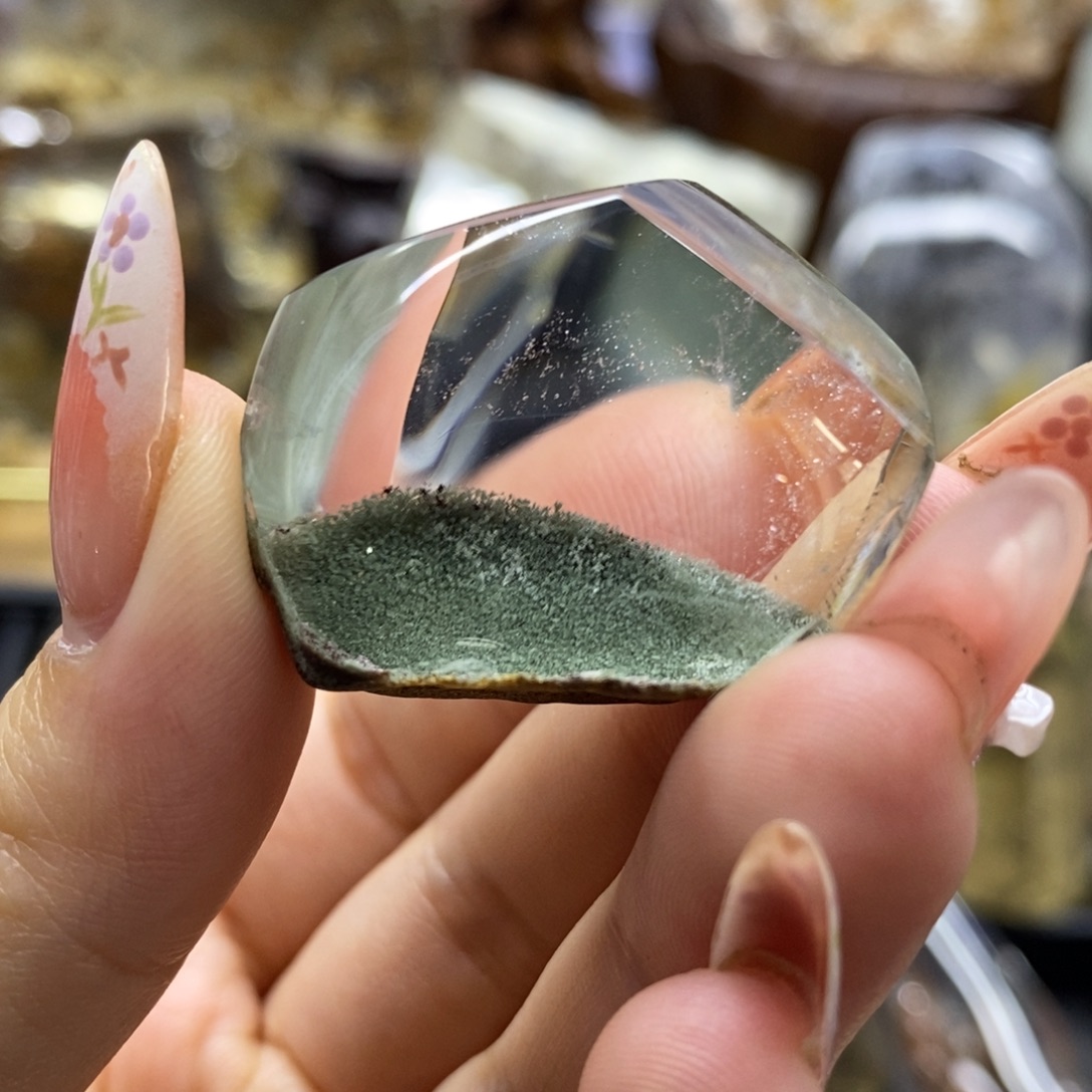 未镶嵌珠宝半成品水晶