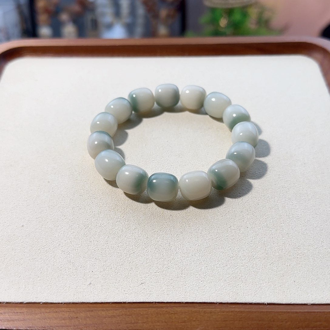 菩提根/象牙果吊坠软糖系列浅绿飘