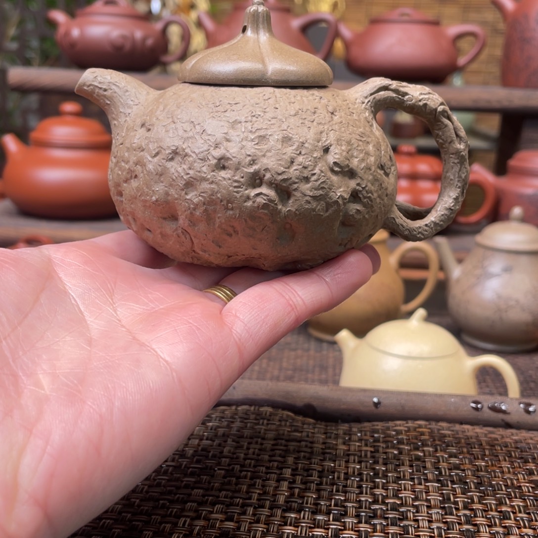 茶壶紫砂宜兴原矿紫砂手工制160