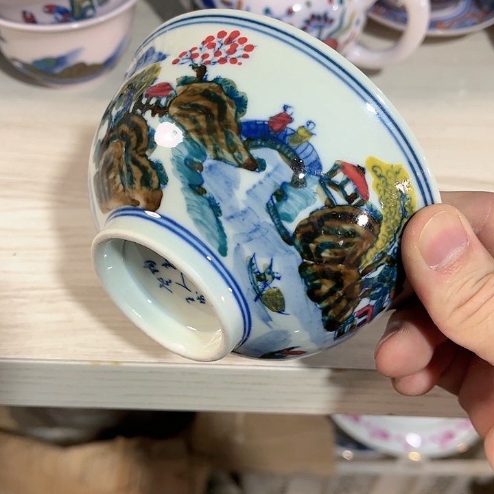 瓷片///////直径12.5厘米。绿。