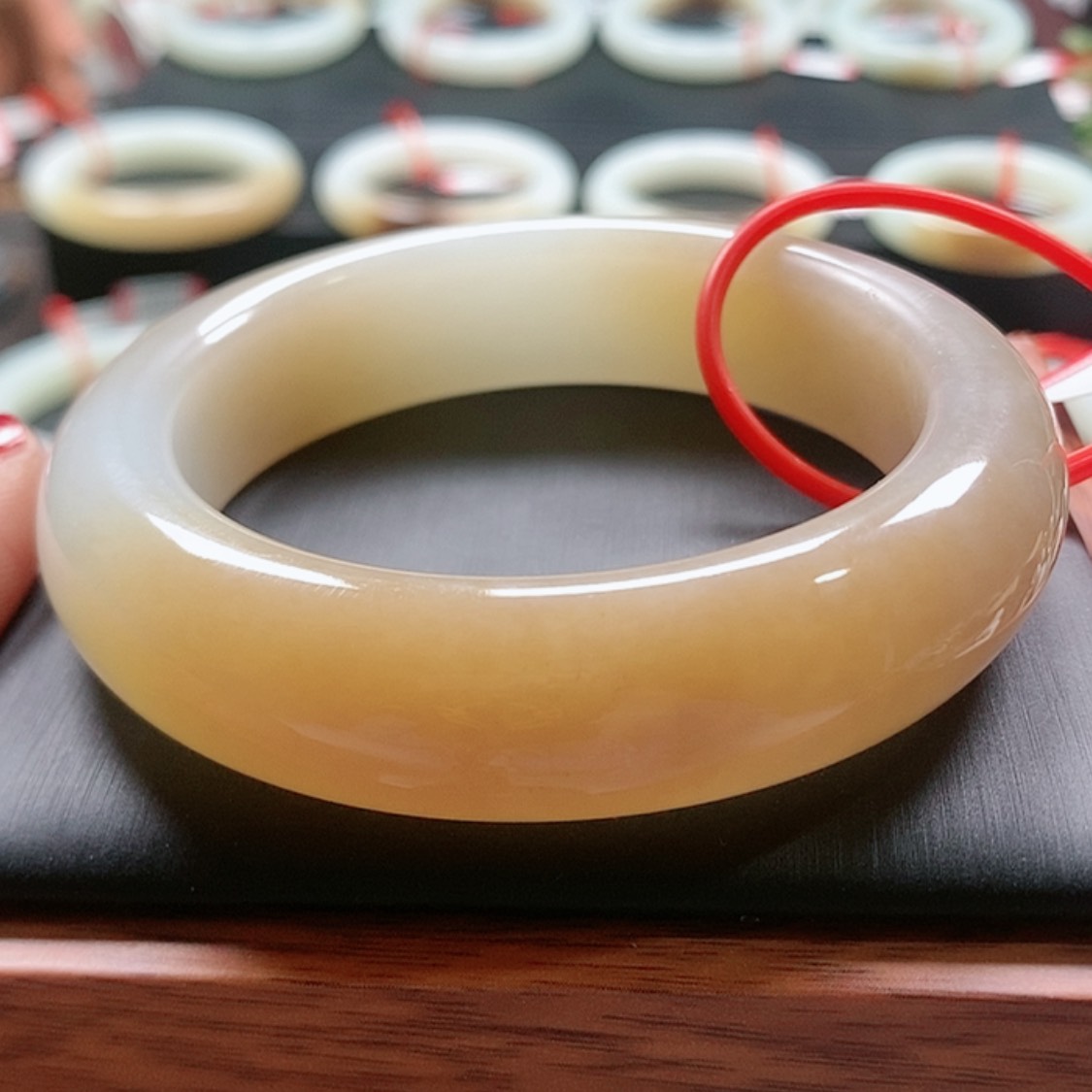 【闪购商品】和田玉57未镶嵌和田玉手镯