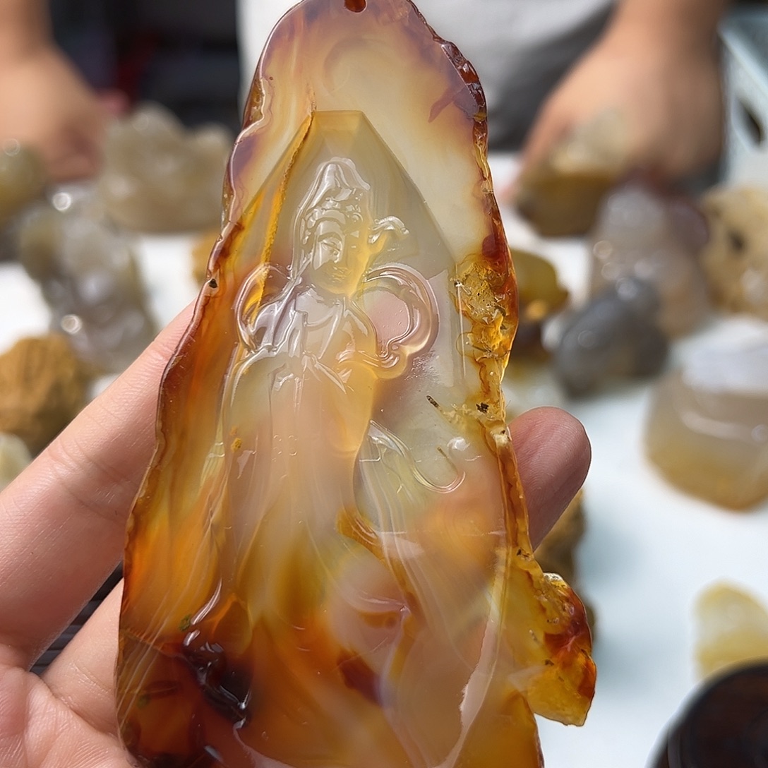 未镶嵌颈饰玛瑙/玉髓