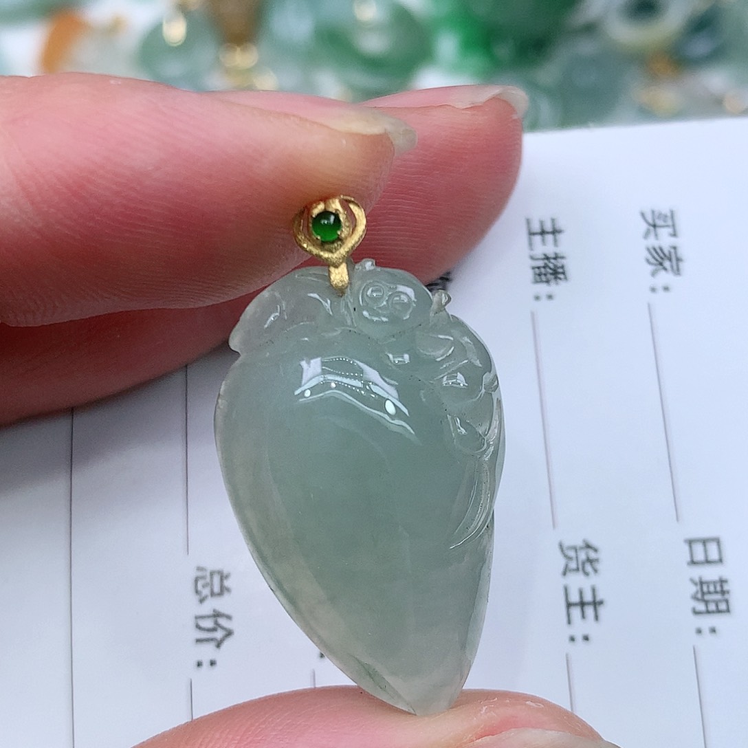 翡翠吊坠(不含链)18K金镶嵌