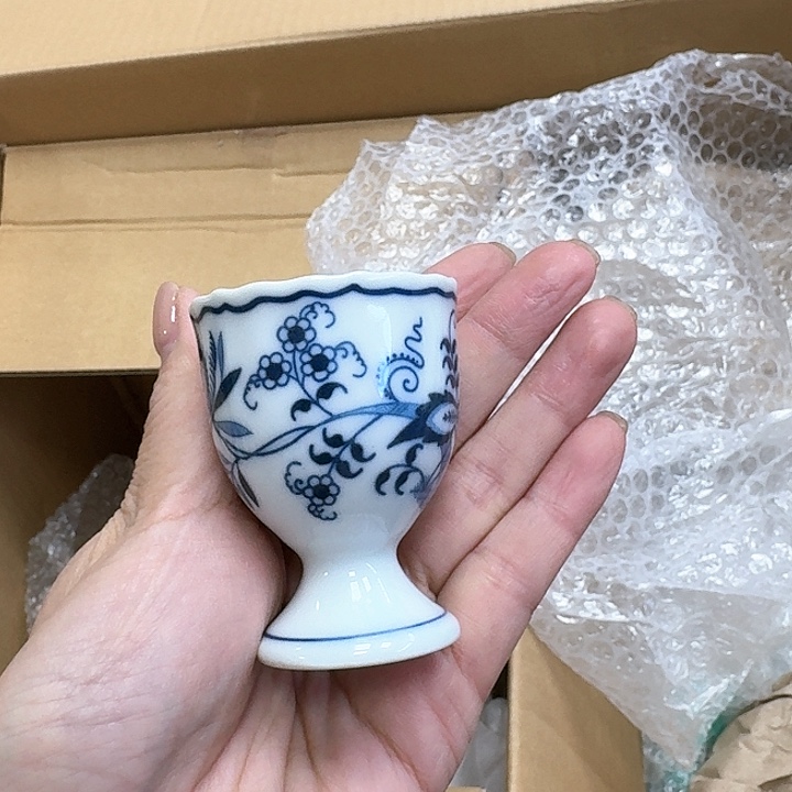 ?***玉瓷器。               