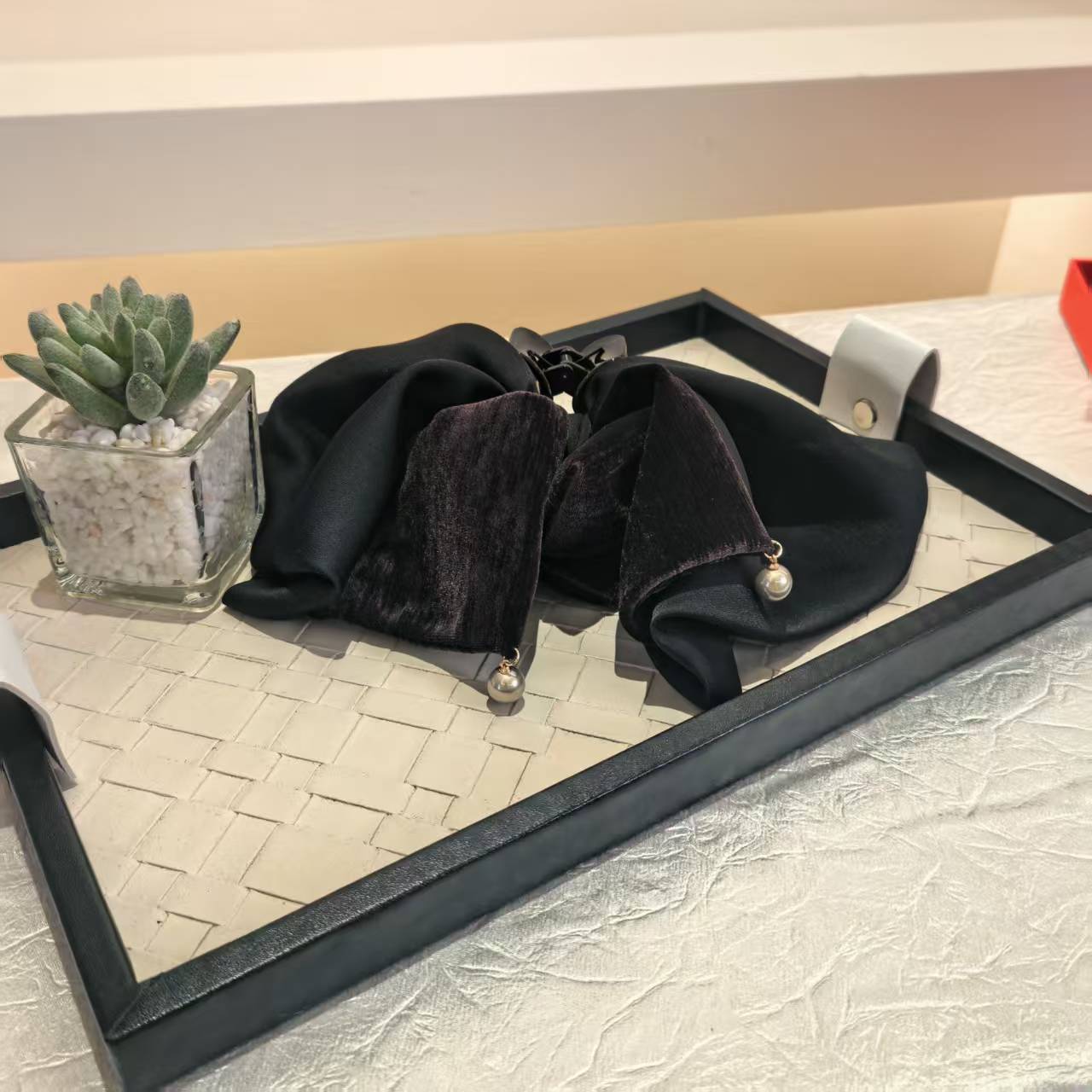 芙奈琪0068高端轻奢珍珠抓夹