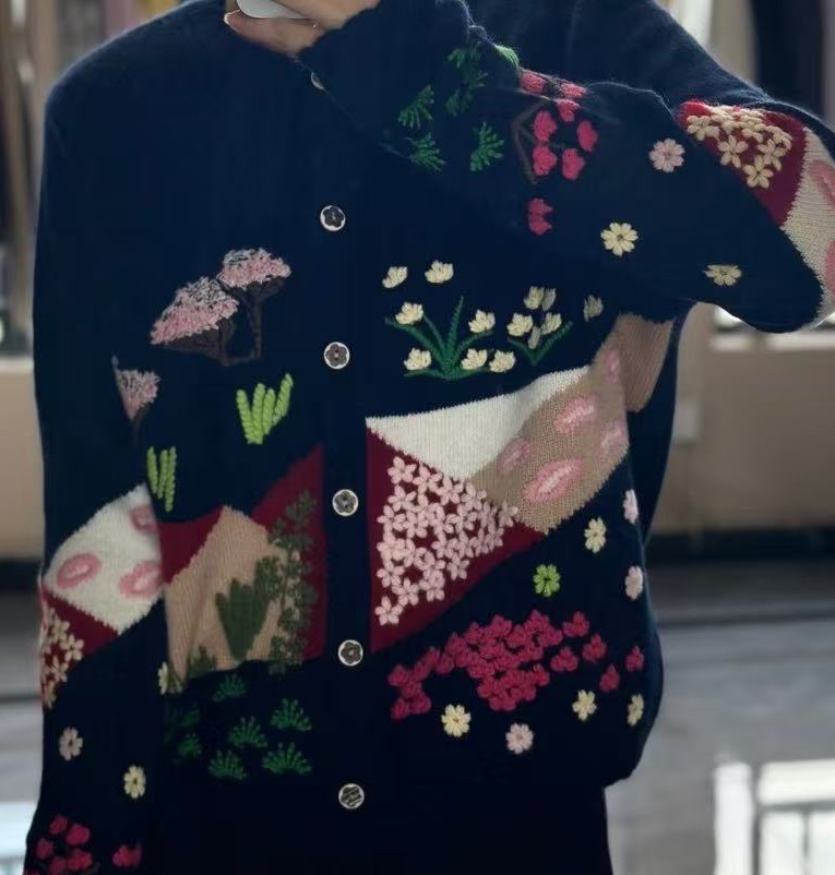 【一亩花田】纯羊绒重工手绣开衫外套