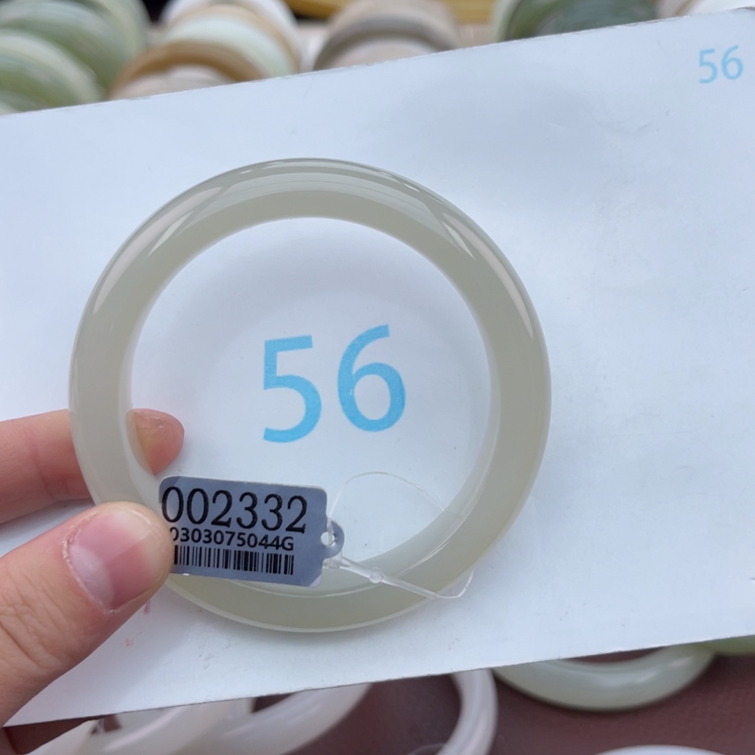 和田玉手镯未镶嵌宁**远