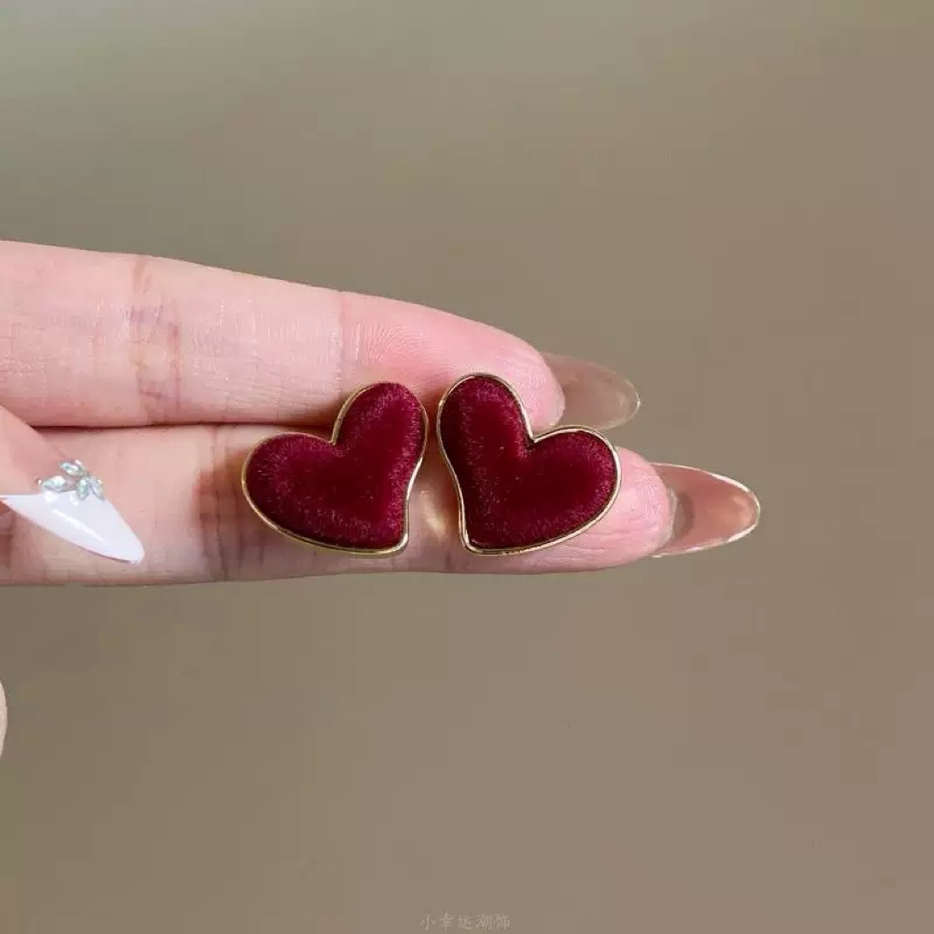 铜合金耳饰 复古红色植绒耳环秋冬高级感爱心耳钉3271