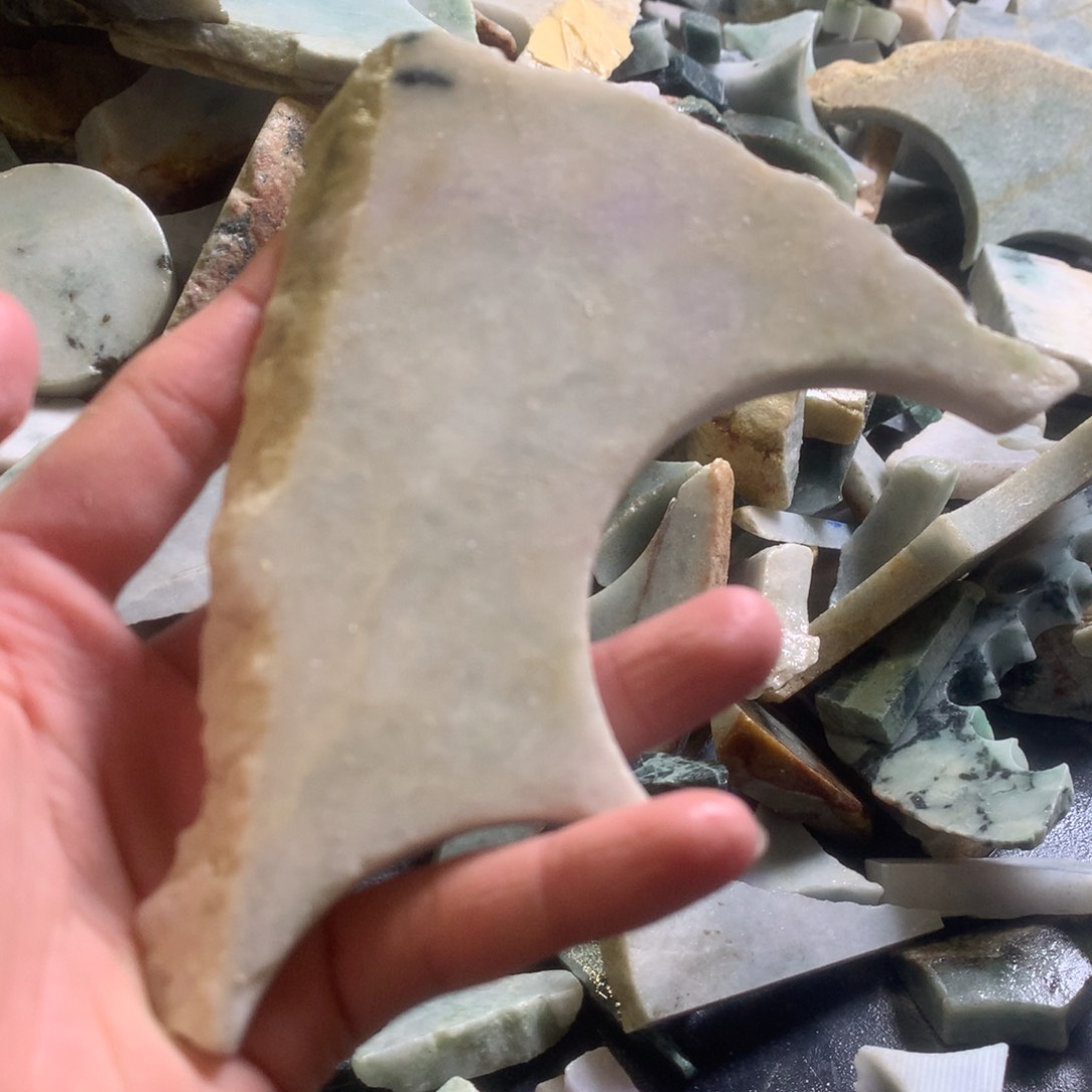 翡翠颈饰未镶嵌缅甸翡翠