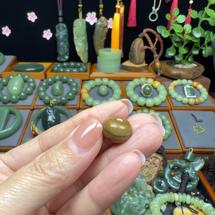 江***夏岫岩河磨玉（透闪石质玉）未镶嵌手链