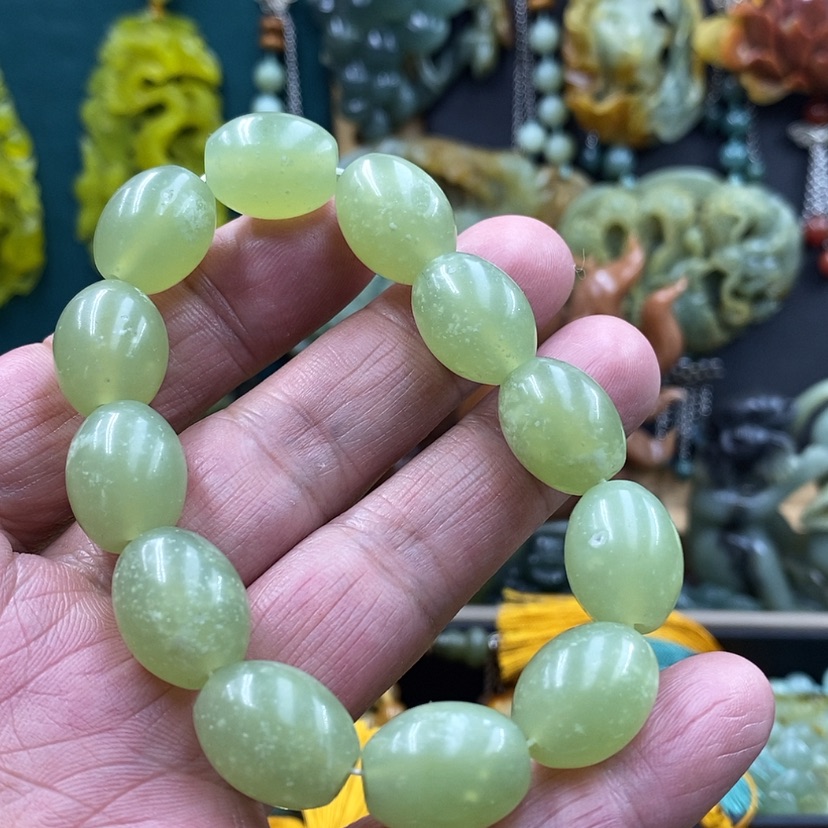 【闪购商品】未镶嵌岫玉随机发货