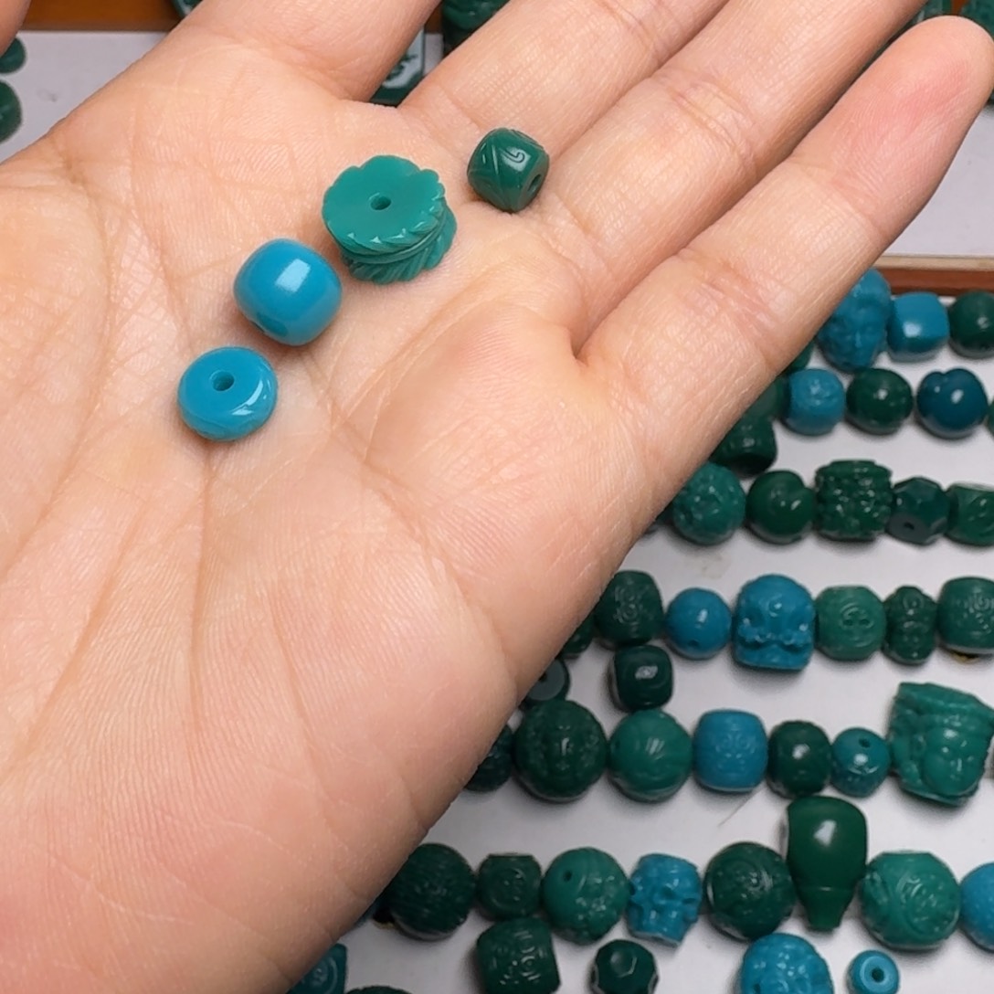 琉璃颈饰微*笑雾霾蓝订做