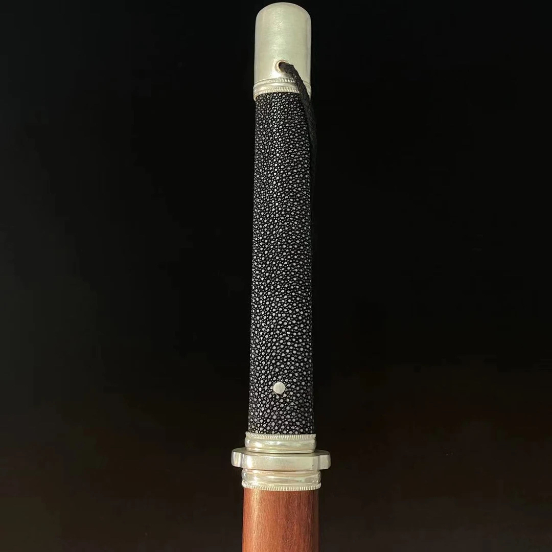 【峥嵘唐横刀】镀银装具血檀木鞘鱼皮柄三枚合夹钢唐横刀 未开刃