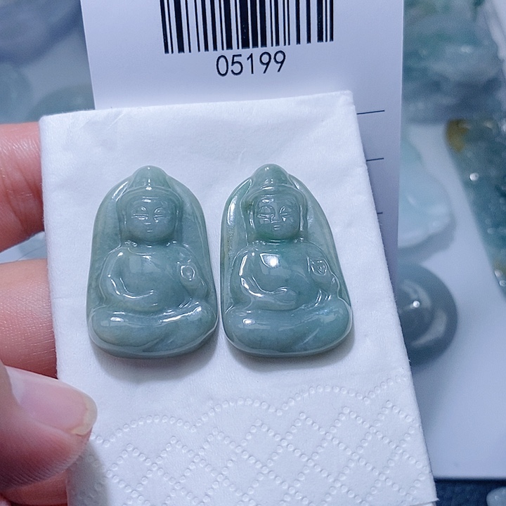 翡翠未镶嵌颈饰天光墟翡翠市场现金代购