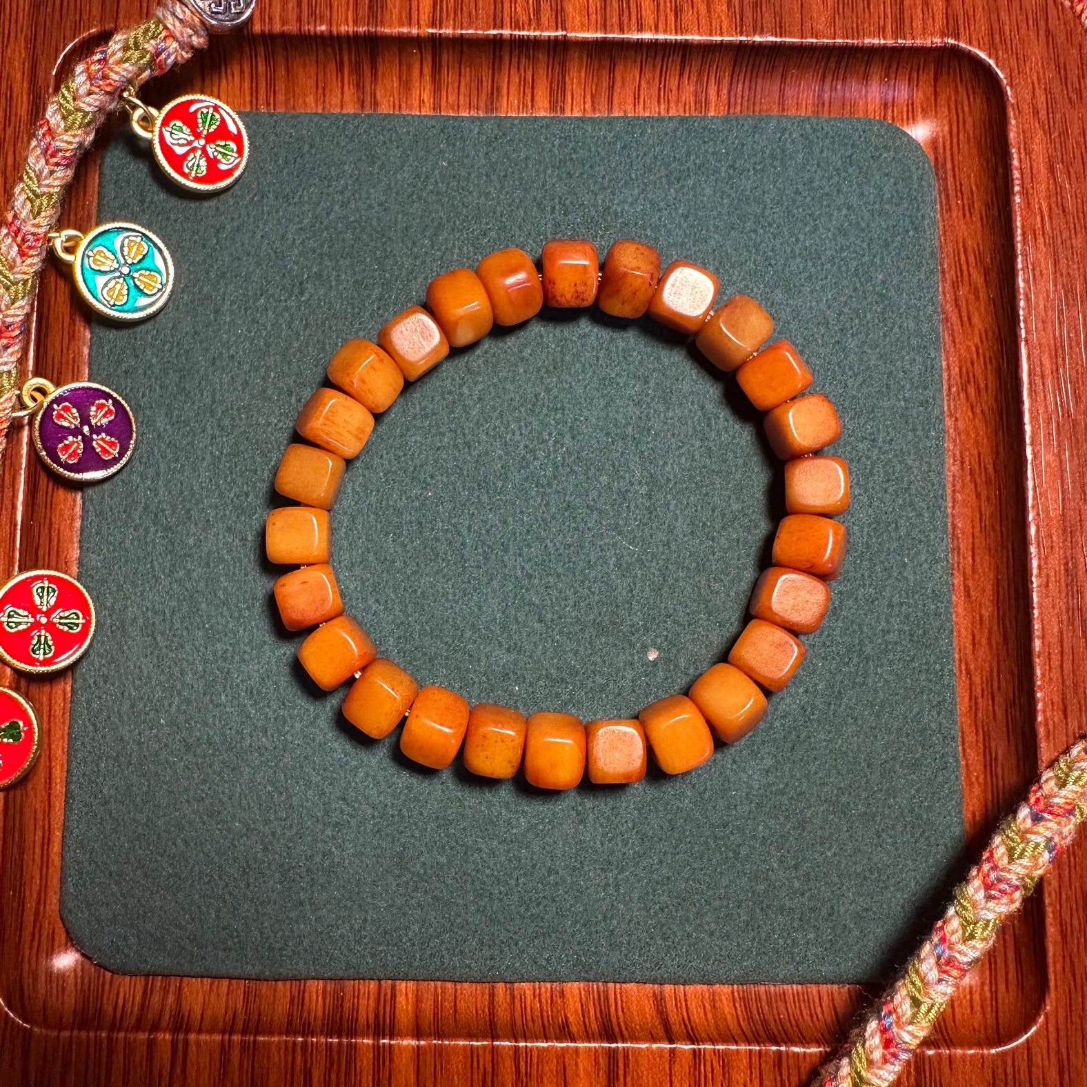 静静推荐藏区手串以直播间为准